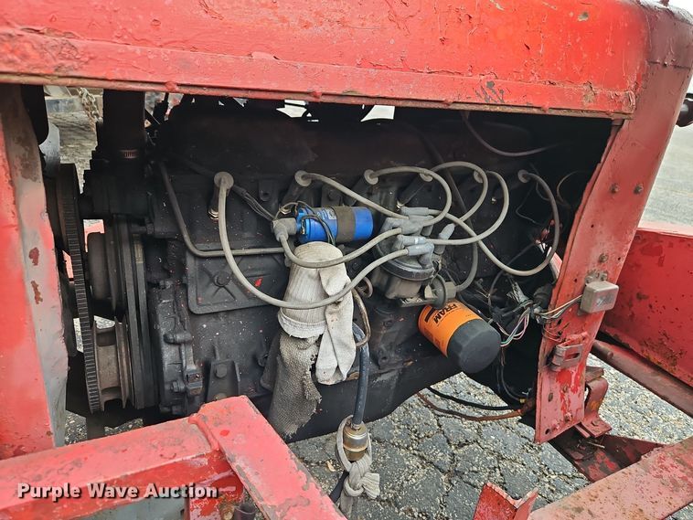 image for item EI8984 1979 Olat Chipper wood chipper