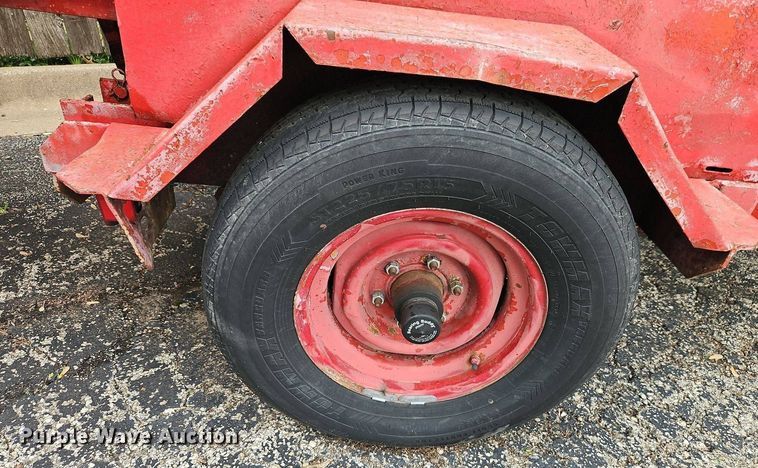 image for item EI8984 1979 Olat Chipper wood chipper