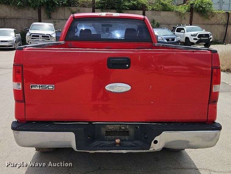 image for item EI8986 2005 Ford F150 pickup truck