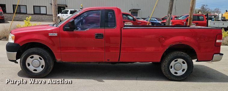 image for item EI8986 2005 Ford F150 pickup truck