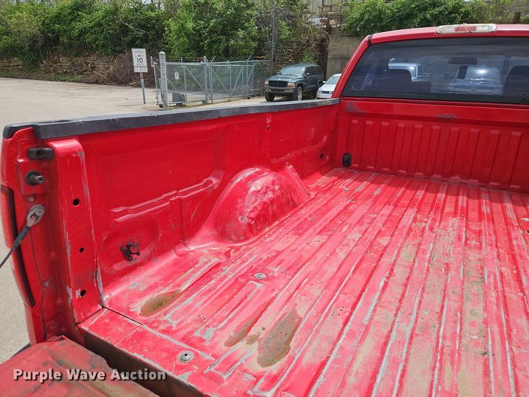 image for item EI8986 2005 Ford F150 pickup truck
