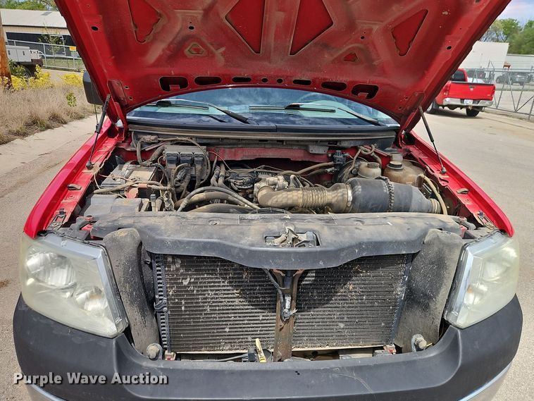 image for item EI8986 2005 Ford F150 pickup truck