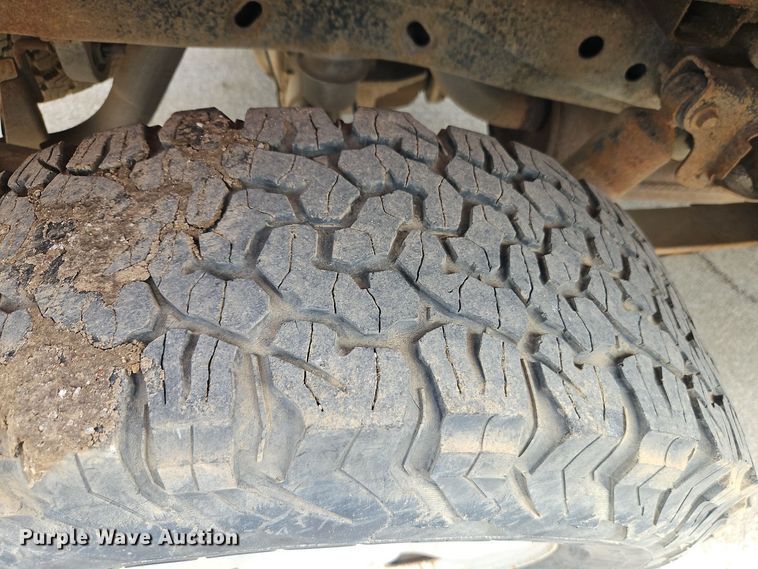 image for item EI8986 2005 Ford F150 pickup truck