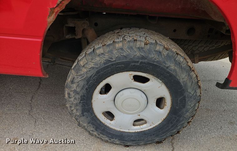 image for item EI8986 2005 Ford F150 pickup truck