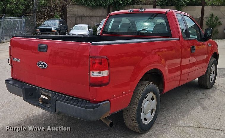 image for item EI8987 2005 Ford F150 pickup truck