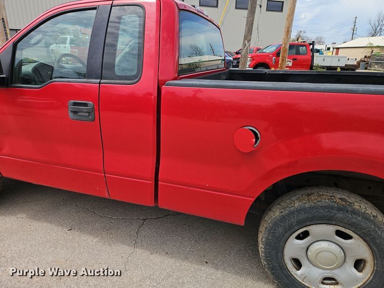 image for item EI8987 2005 Ford F150 pickup truck