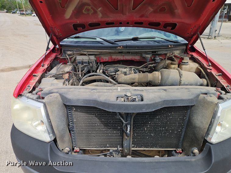 image for item EI8987 2005 Ford F150 pickup truck