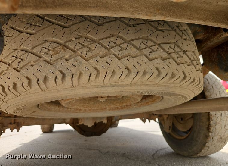 image for item EI8987 2005 Ford F150 pickup truck