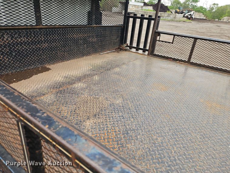 image for item EI8998 2019 Mitsubishi Fuso FE160 Crew Cab flatbed truck