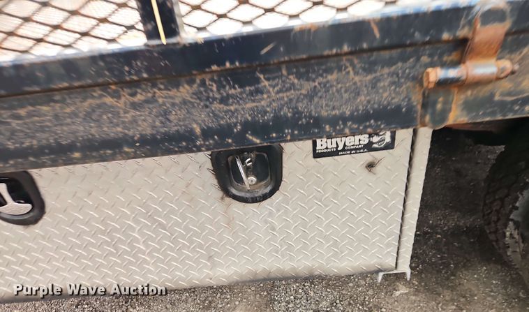 image for item EI8998 2019 Mitsubishi Fuso FE160 Crew Cab flatbed truck