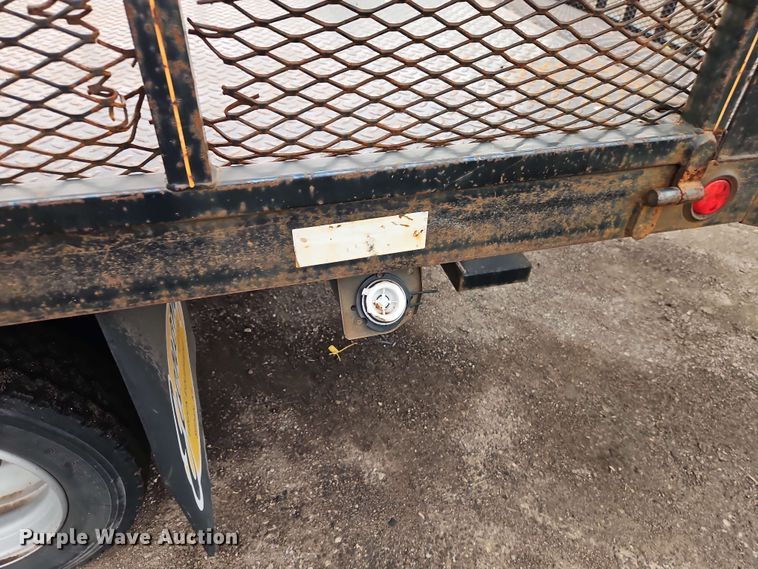 image for item EI8998 2019 Mitsubishi Fuso FE160 Crew Cab flatbed truck