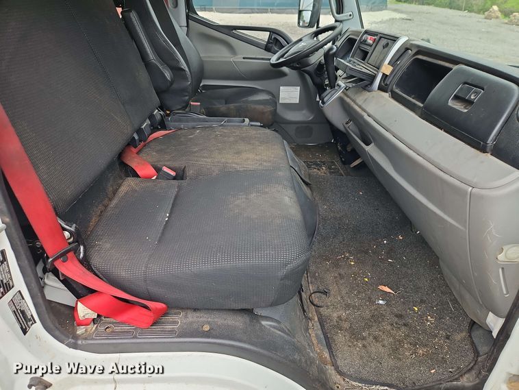 image for item EI8998 2019 Mitsubishi Fuso FE160 Crew Cab flatbed truck