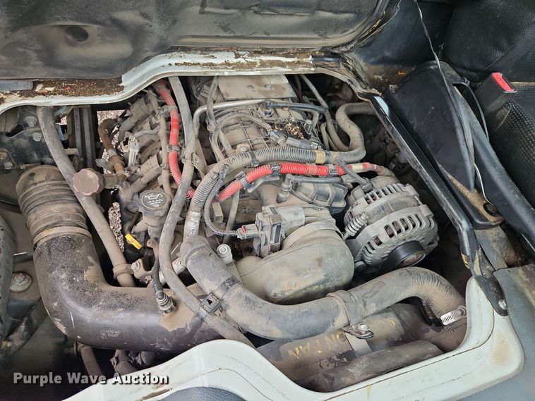 image for item EI8998 2019 Mitsubishi Fuso FE160 Crew Cab flatbed truck