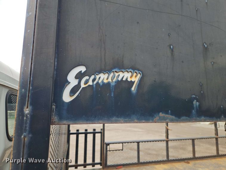 image for item EI8999 2019 Mitsubishi Fuso FE160 Crew Cab flatbed truck