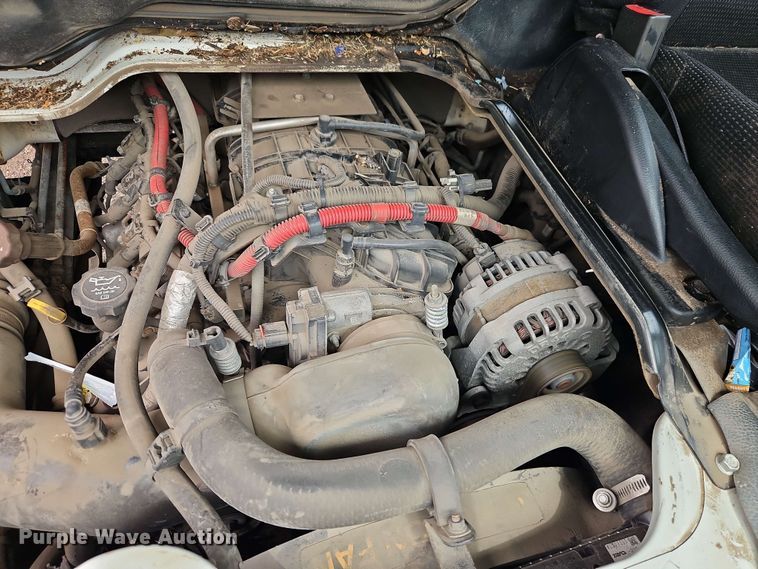 image for item EI8999 2019 Mitsubishi Fuso FE160 Crew Cab flatbed truck