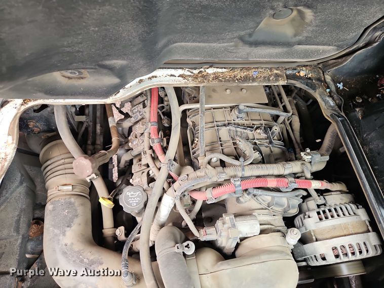 image for item EI8999 2019 Mitsubishi Fuso FE160 Crew Cab flatbed truck