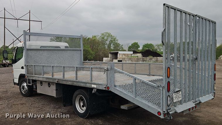 image for item EJ0000 2019 Mitsubishi Fuso FE140 flatbed truck