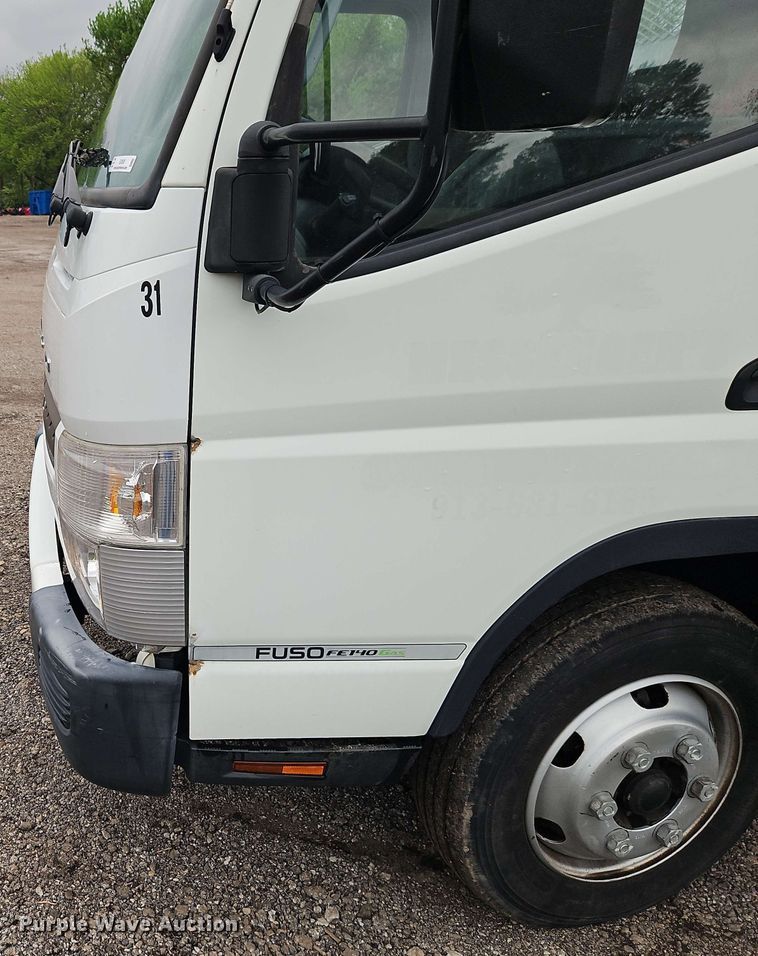 image for item EJ0000 2019 Mitsubishi Fuso FE140 flatbed truck