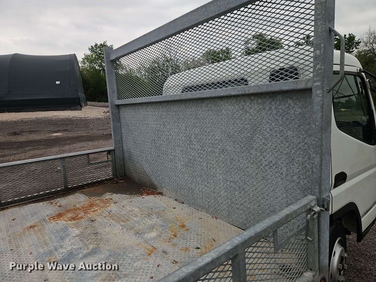 image for item EJ0000 2019 Mitsubishi Fuso FE140 flatbed truck