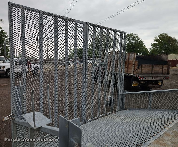 image for item EJ0000 2019 Mitsubishi Fuso FE140 flatbed truck