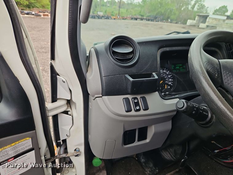 image for item EJ0000 2019 Mitsubishi Fuso FE140 flatbed truck