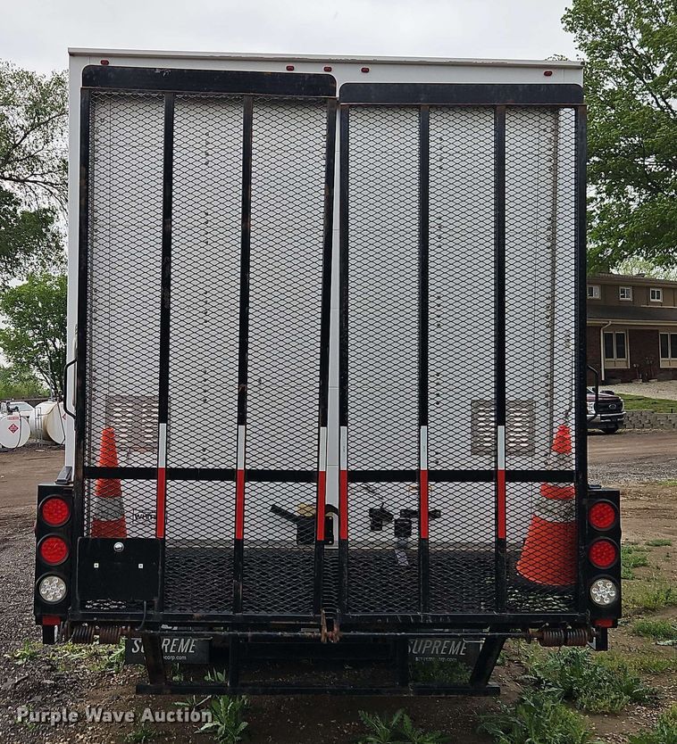 image for item EJ0001 2019 Mitsubishi Fuso FE160 crew box box truck