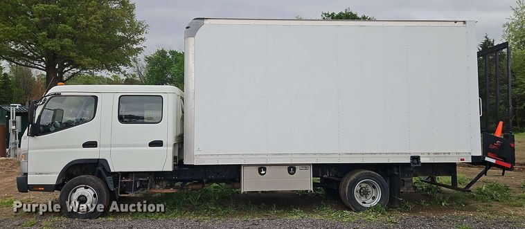 image for item EJ0001 2019 Mitsubishi Fuso FE160 crew box box truck