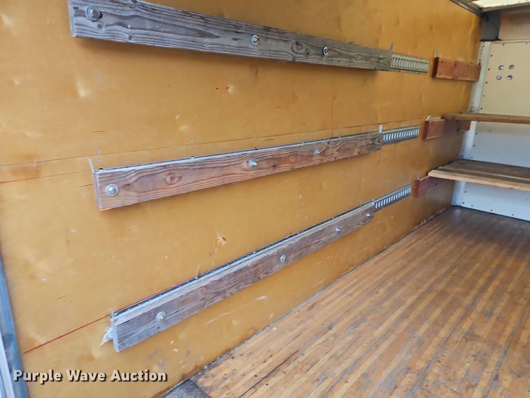 image for item EJ0001 2019 Mitsubishi Fuso FE160 crew box box truck