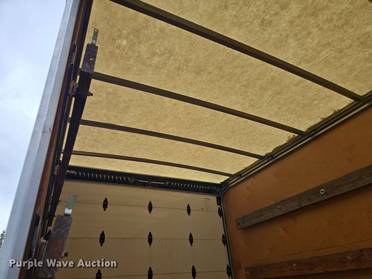 image for item EJ0001 2019 Mitsubishi Fuso FE160 crew box box truck