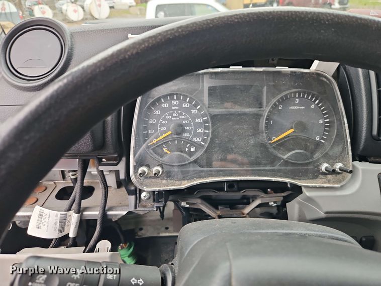 image for item EJ0001 2019 Mitsubishi Fuso FE160 crew box box truck