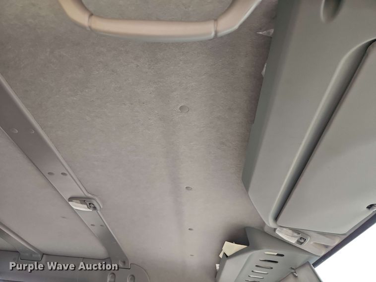 image for item EJ0001 2019 Mitsubishi Fuso FE160 crew box box truck