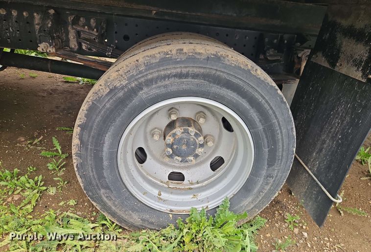 image for item EJ0001 2019 Mitsubishi Fuso FE160 crew box box truck