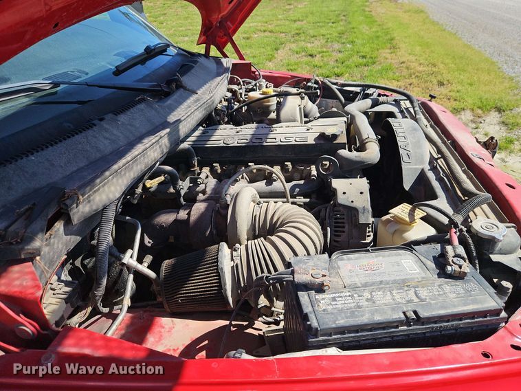 image for item EJ0017 2000 Dodge Ram 2500 Quad Cab pickup truck
