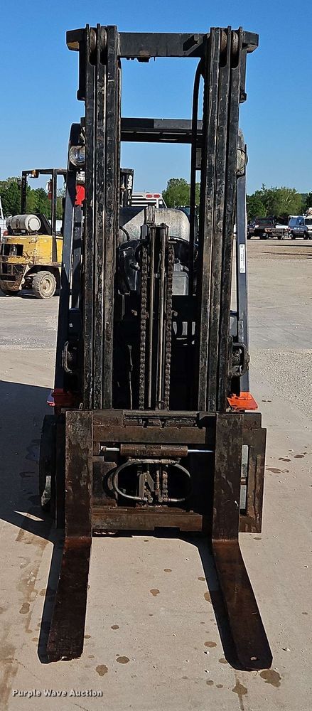 image for item EJ0018 2004 Toyota 7FGOU30 forklift