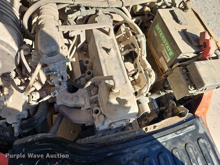 image for item EJ0018 2004 Toyota 7FGOU30 forklift