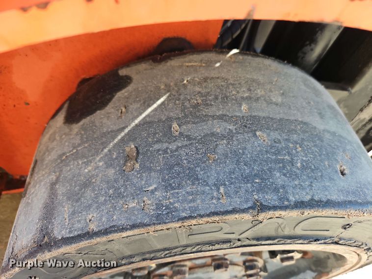 image for item EJ0018 2004 Toyota 7FGOU30 forklift