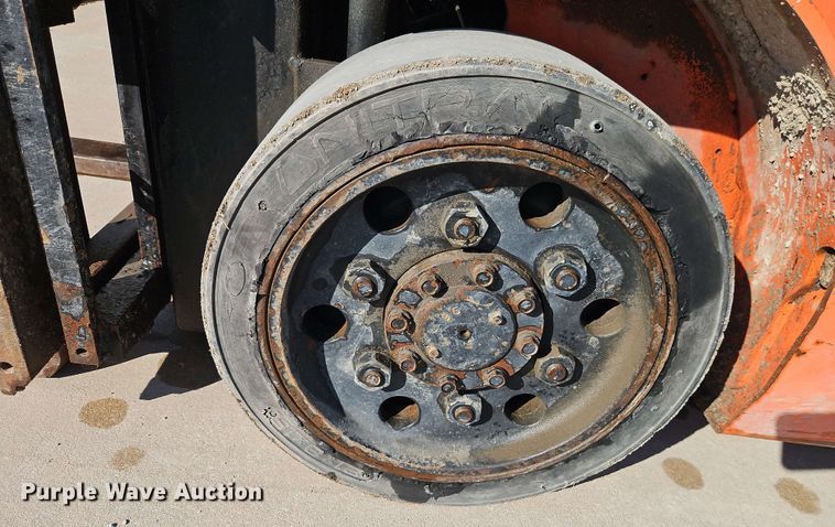 image for item EJ0018 2004 Toyota 7FGOU30 forklift