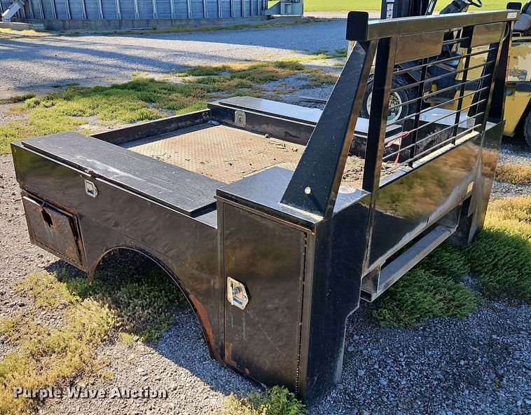 image for item EJ0019 Genco flatbed pickup truck bed