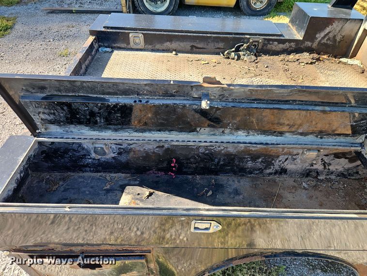 image for item EJ0019 Genco flatbed pickup truck bed