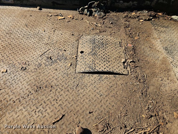 image for item EJ0019 Genco flatbed pickup truck bed