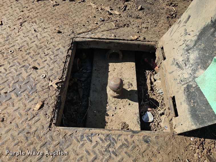 image for item EJ0019 Genco flatbed pickup truck bed