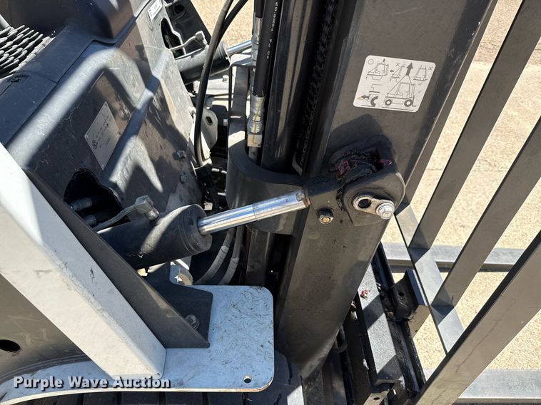 image for item EJ3656 UniCarriers PF50 forklift