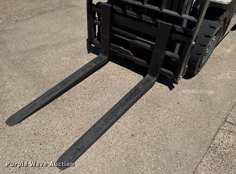 image for item EJ3656 UniCarriers PF50 forklift