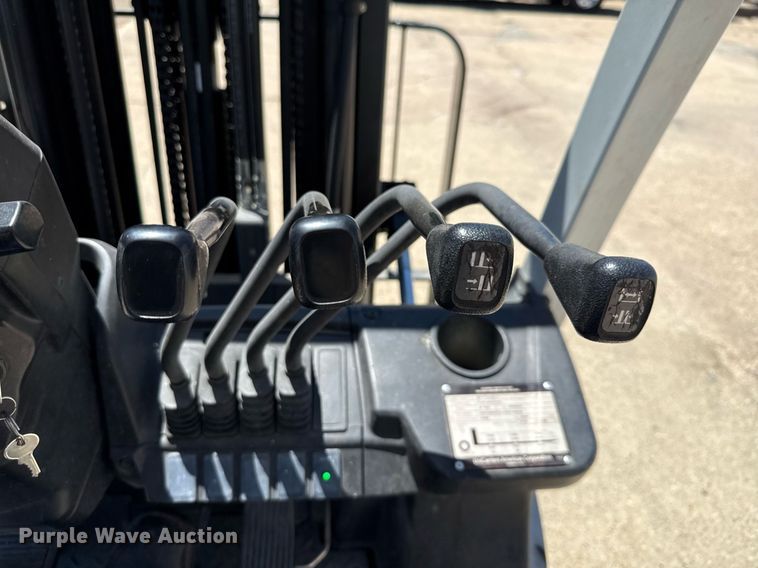 image for item EJ3656 UniCarriers PF50 forklift