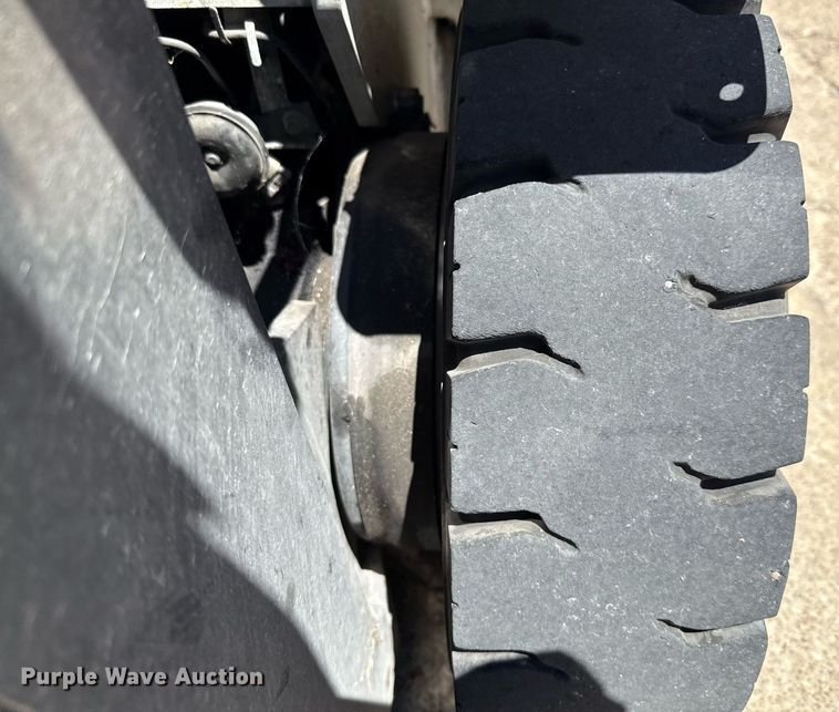 image for item EJ3656 UniCarriers PF50 forklift