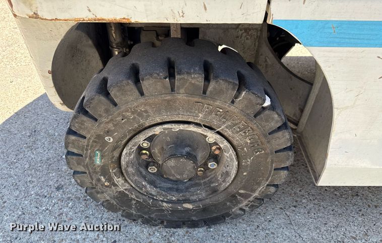 image for item EJ3656 UniCarriers PF50 forklift