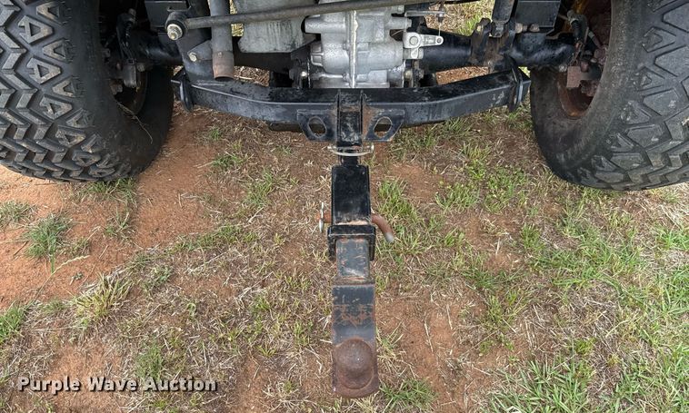 image for item EJ3670 2010 John Deere TX Gator utility vehicle