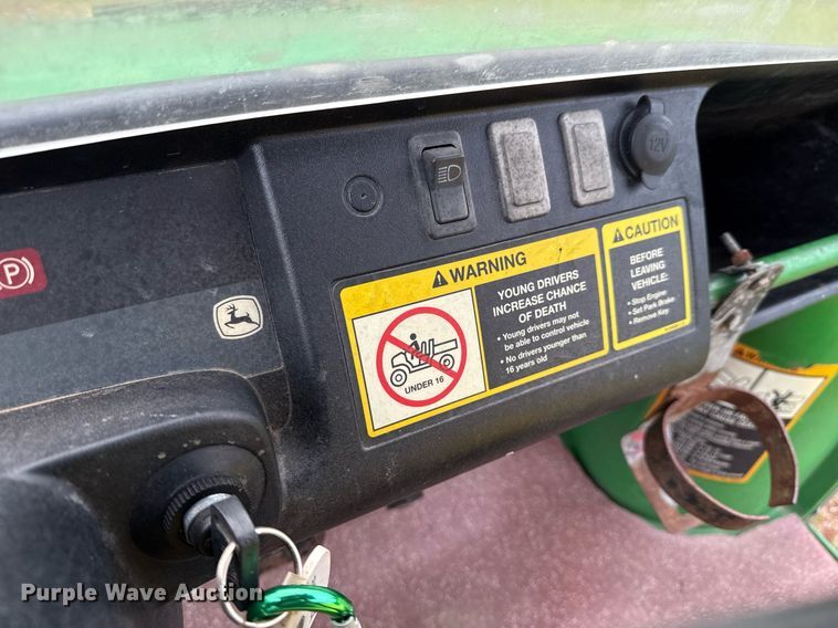 image for item EJ3670 2010 John Deere TX Gator utility vehicle