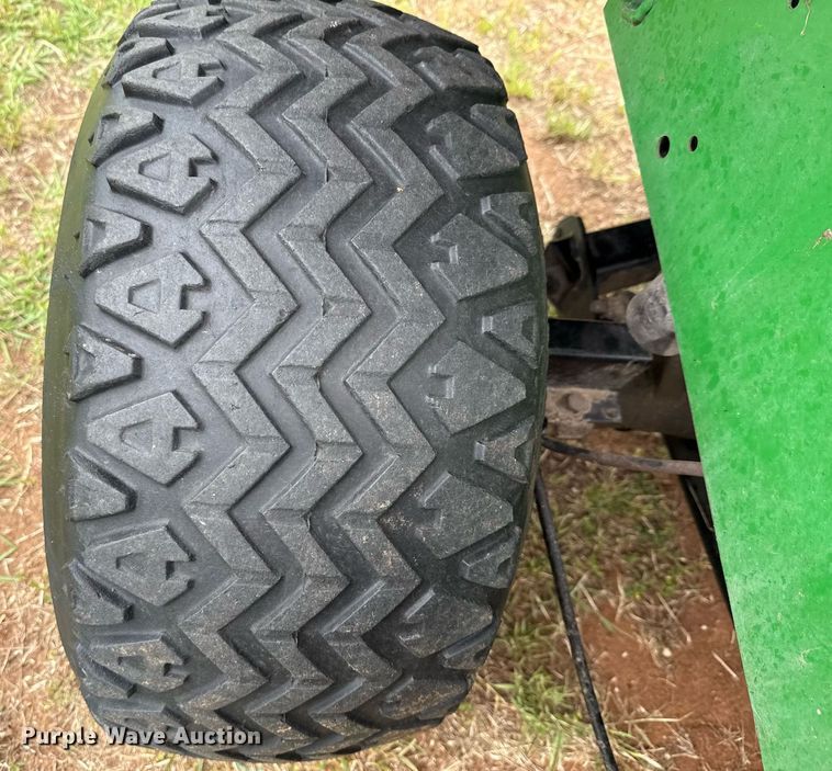 image for item EJ3670 2010 John Deere TX Gator utility vehicle