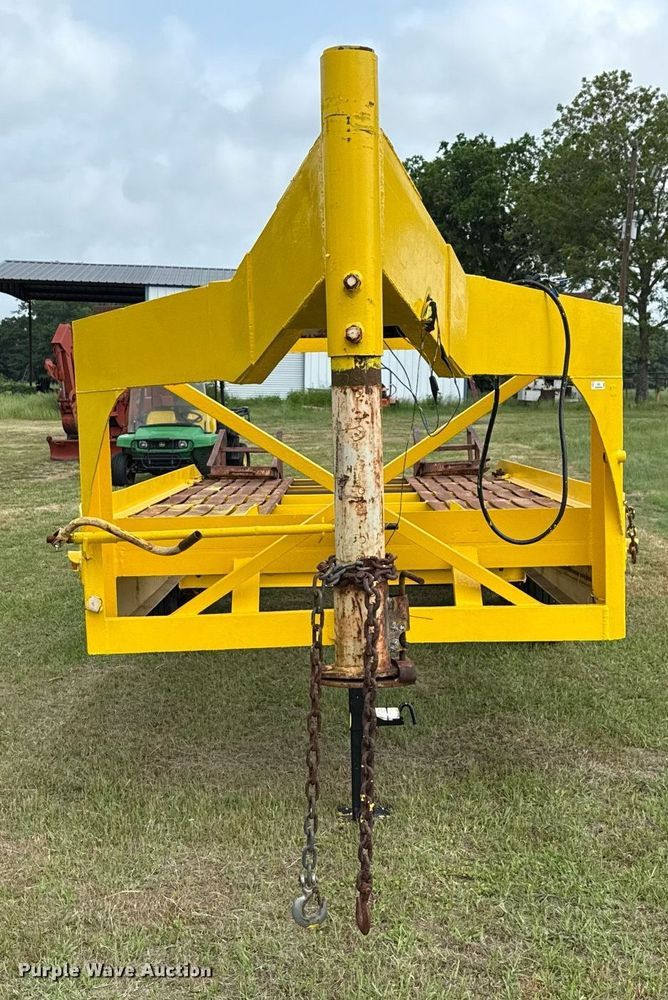 image for item EJ3674 2001 Shop built equipment trailer